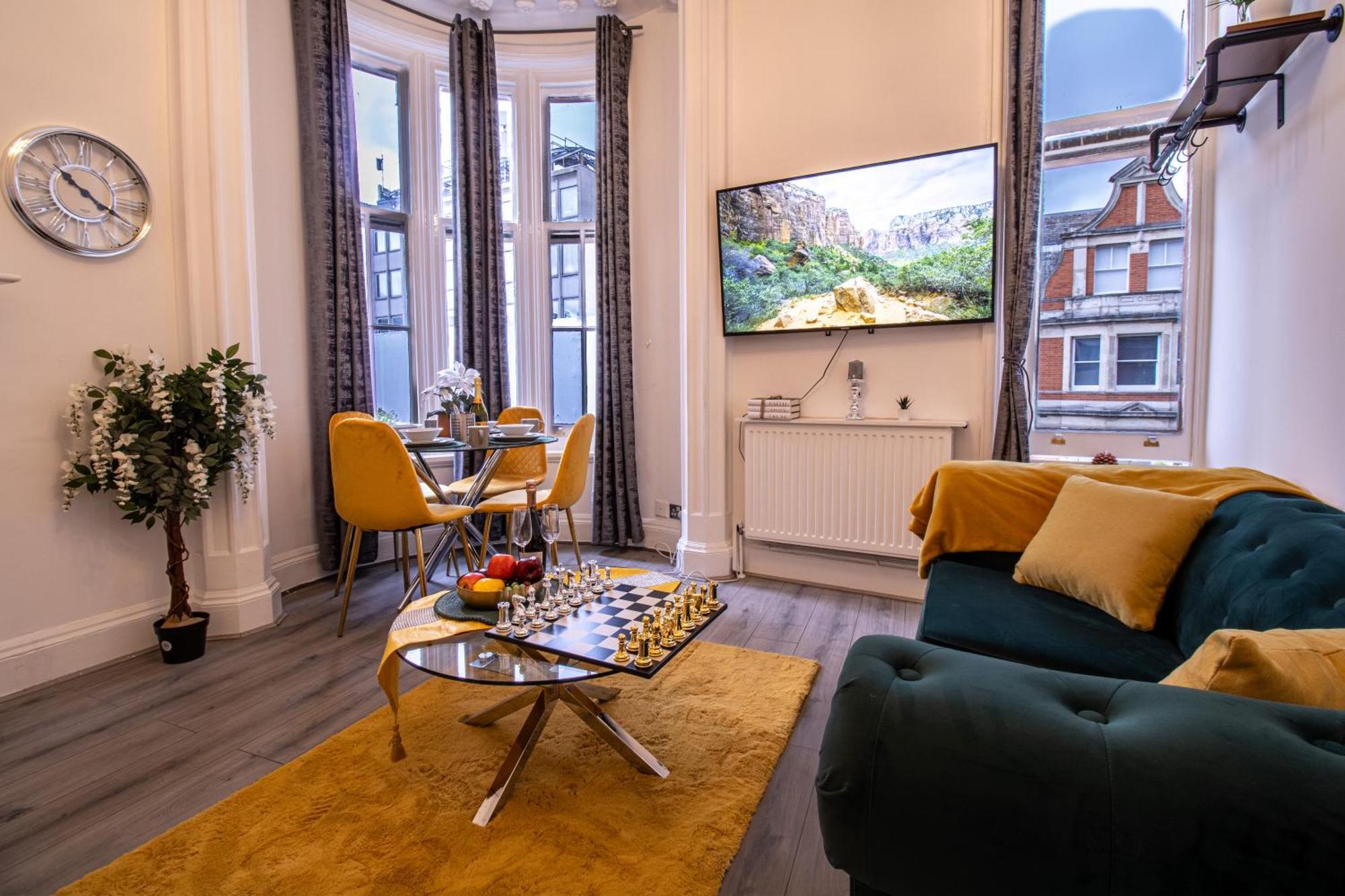 Luxurious Apartments On Oxford Street London Exterior foto