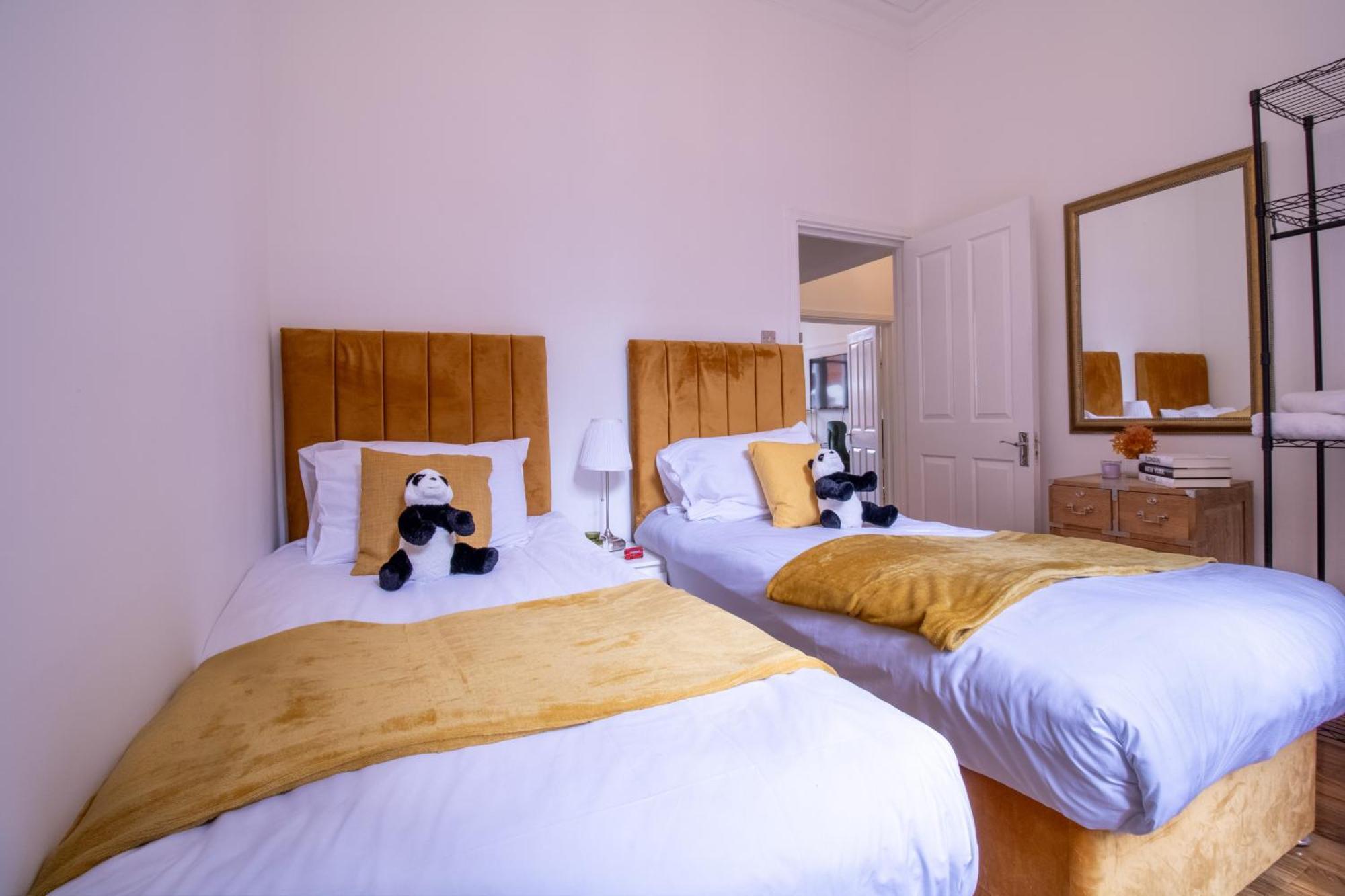 Luxurious Apartments On Oxford Street London Exterior foto